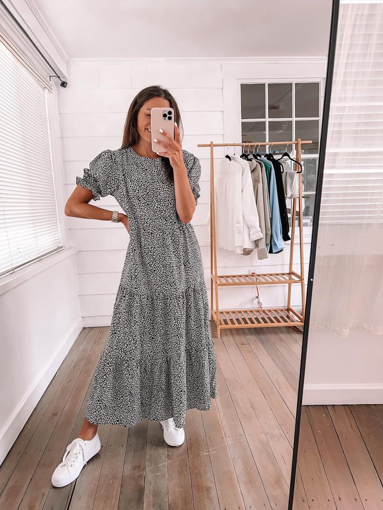 black floral midi dress with sneakers Teacher Outfits