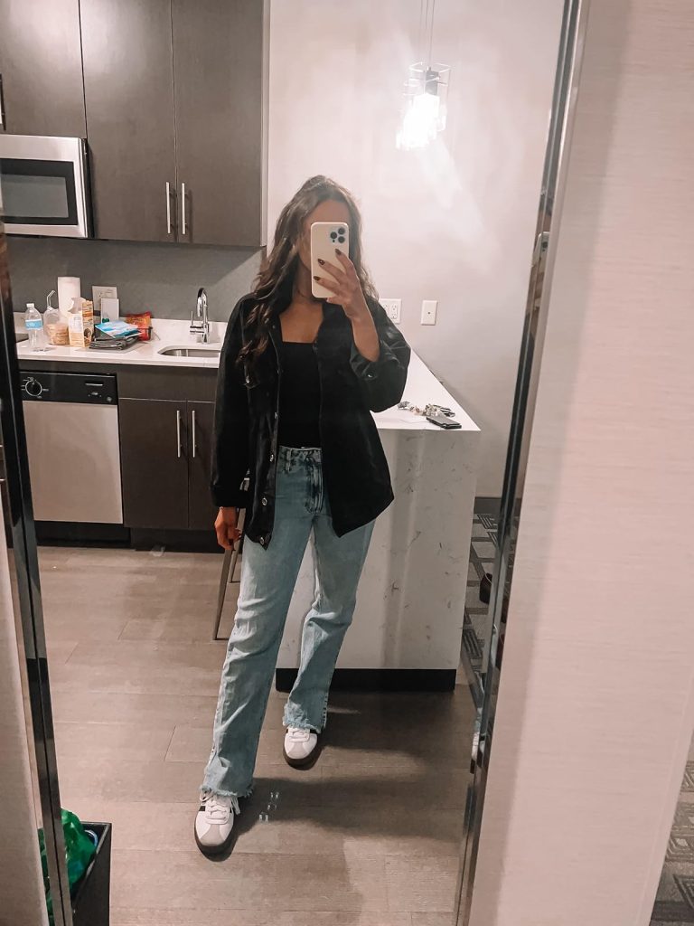 What to Wear with Blue Jeans