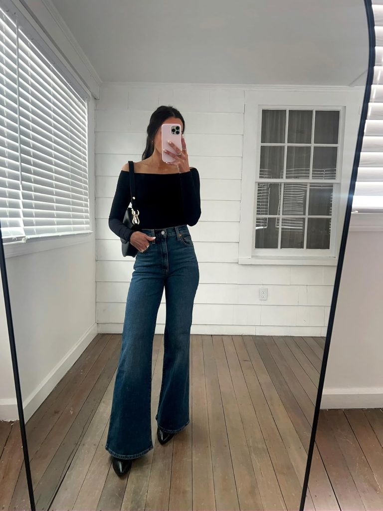 Long sleeve Crop with Dark Blue Jeans