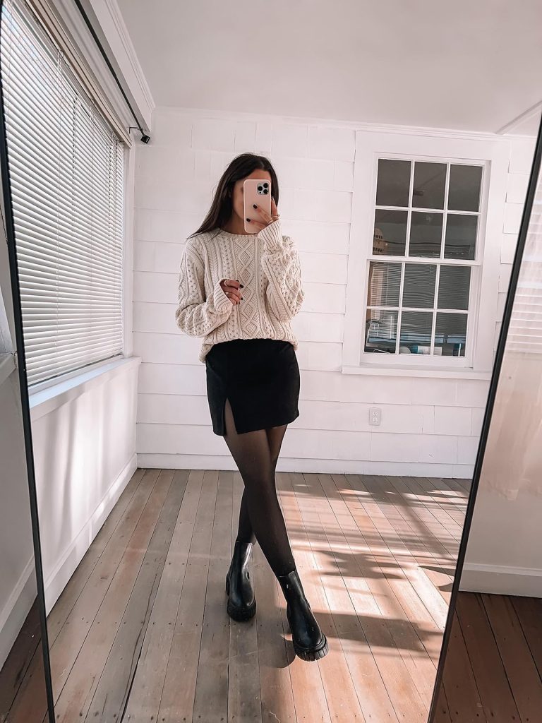 Chelsea Boots Outfits mini skirt