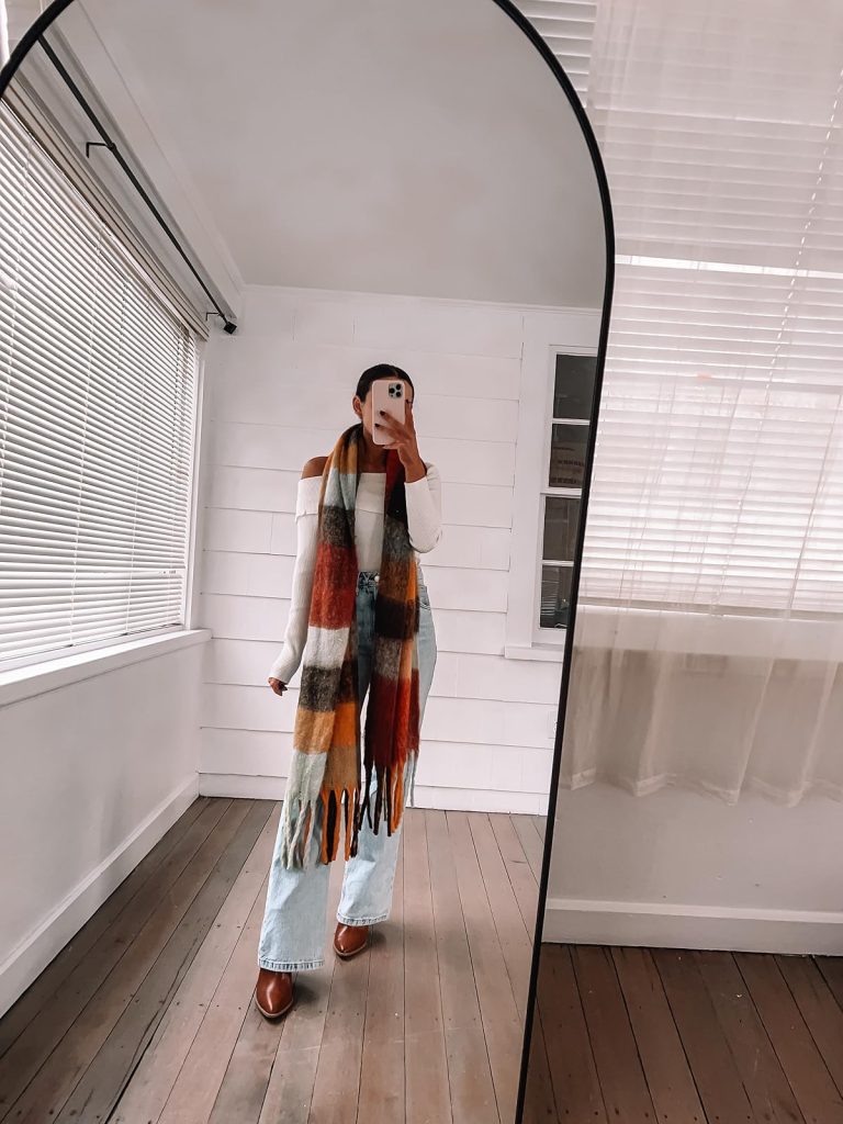long scarf fall look