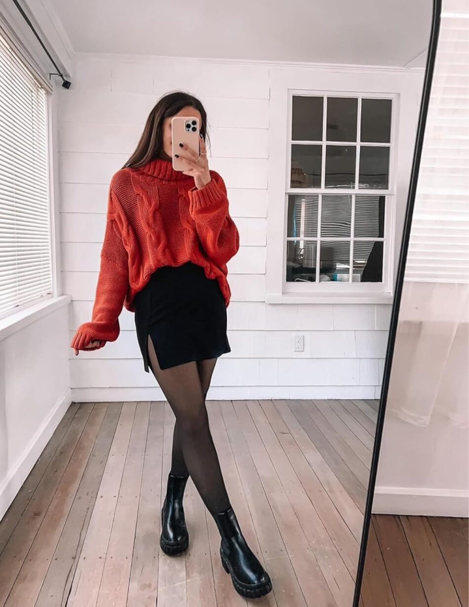 Cute, Stylish & Ugly Christmas Sweaters Outfits